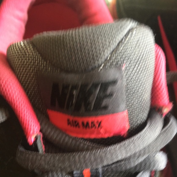 Worn once ,excellent condition! - Picture 3 of 4